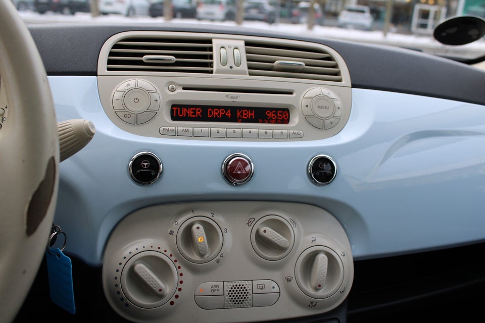 Fiat 500 1,2 Lounge 3d