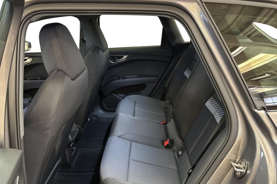 Audi Q4 e-tron 45 S-line Edition 5d