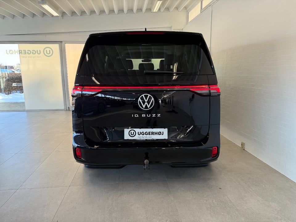 VW ID.Buzz 77 Pro SWB 5d