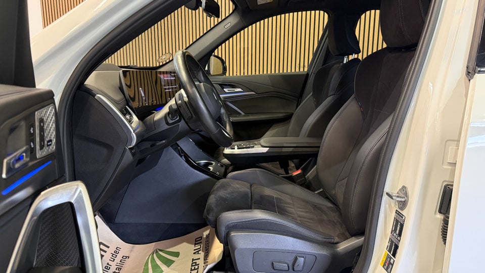 BMW iX1 xDrive30 Fully Charged M-Sport 5d