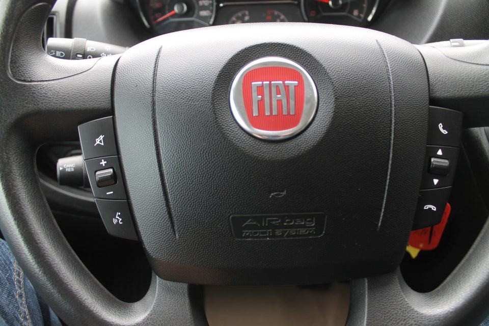 Fiat Ducato 35 2,3 MJT 140 Kassevogn L2H2 Pro+ aut.
