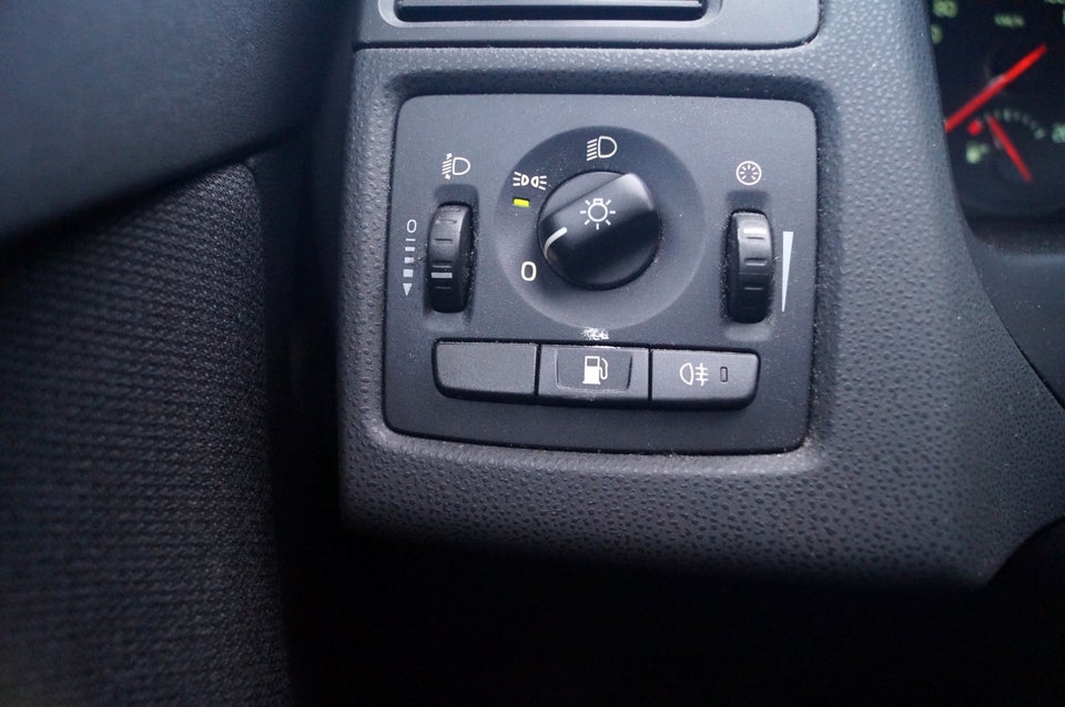 Volvo V50 1,6 D DRIVe 5d