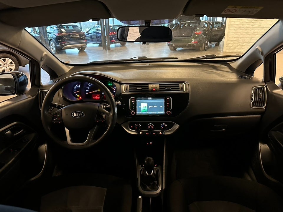 Kia Rio 1,1 CRDi 75 Attraction+ 5d