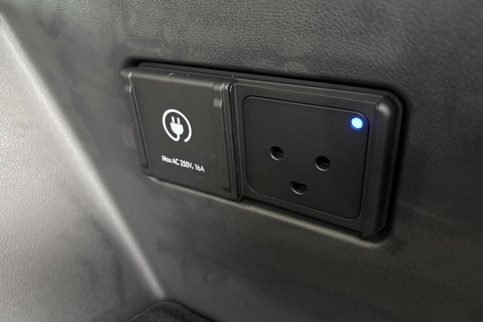 Hyundai Ioniq 9 110 Calligraphy 4WD 7prs 5d