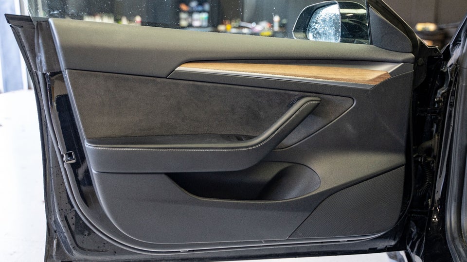 Tesla Model 3 Performance AWD 4d