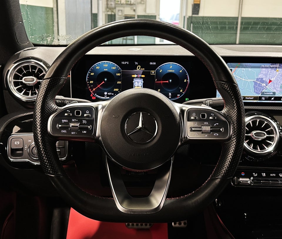 Mercedes A180 d 1,5 AMG Line aut. 5d