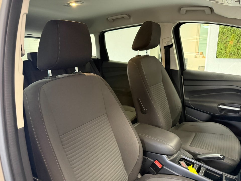 Ford C-MAX 1,0 SCTi 125 Titanium 5d