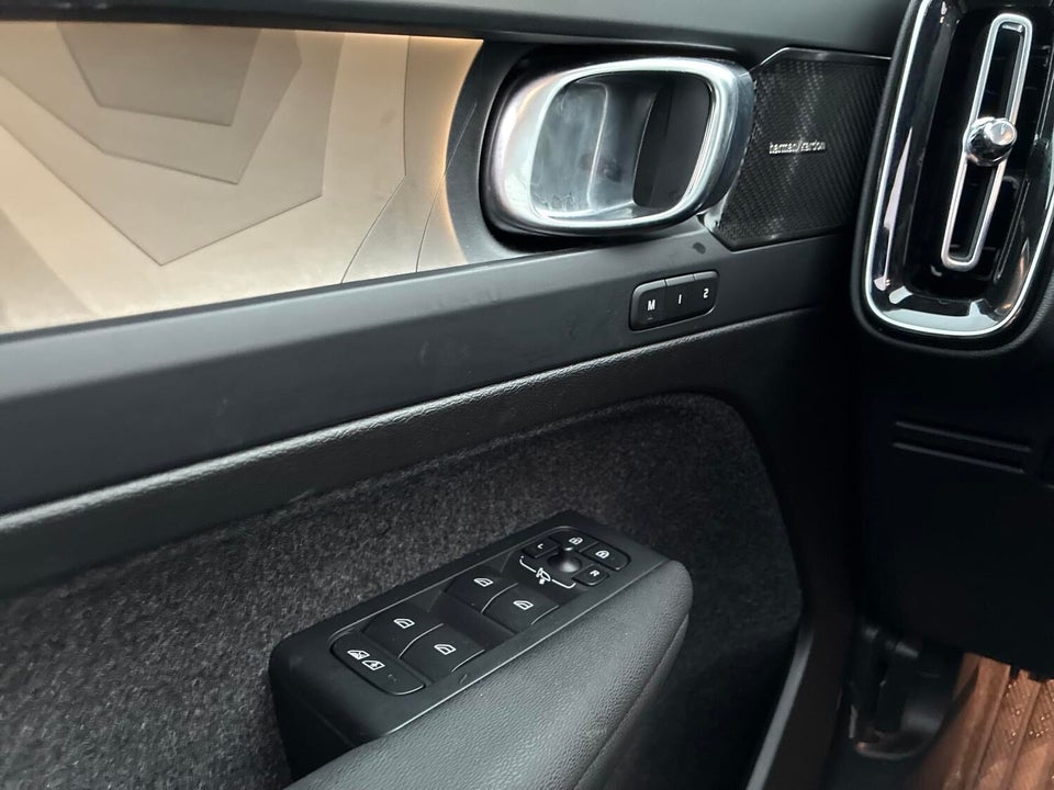 Volvo XC40 ReCharge Extended Range Ultimate 5d