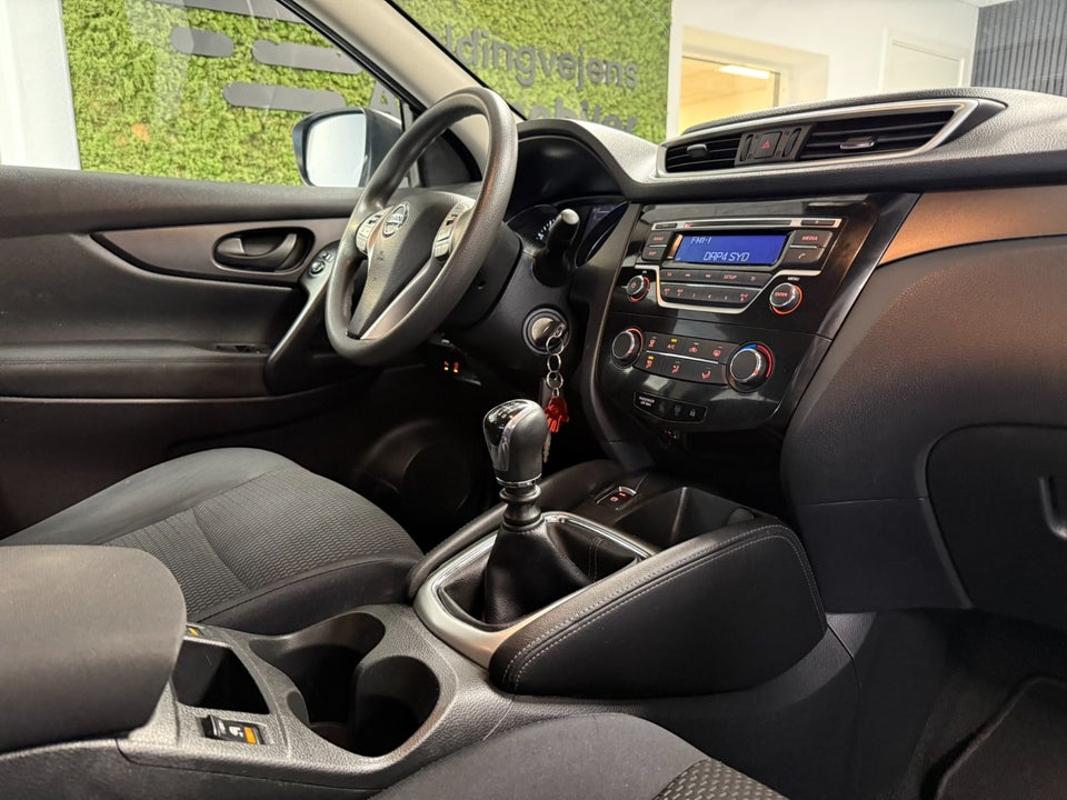 Nissan Qashqai 1,2 Dig-T 115 Acenta 5d