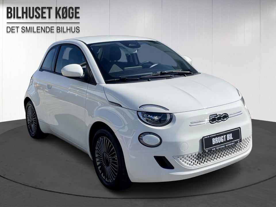 Fiat 500e 42 Icon 3d