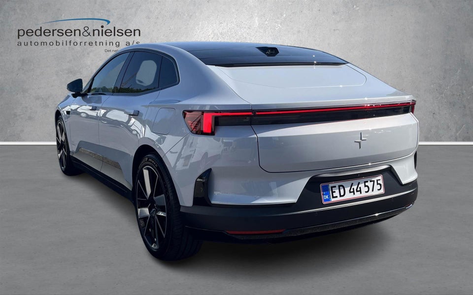 Polestar 4 Long Range AWD 5d