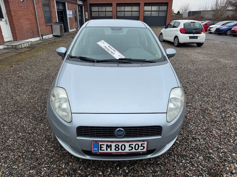 Fiat Grande Punto 1,4 Active 5d