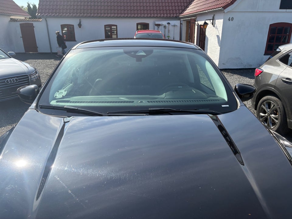 Ford Kuga 2,5 PHEV Vignale CVT 5d