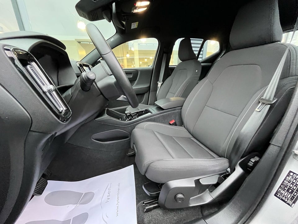 Volvo XC40 ReCharge Extended Range Core 5d