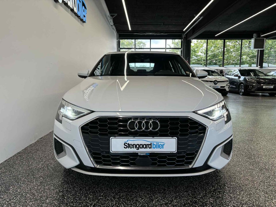 Audi A3 40 TFSi e Prestige Sportback S-tr. 5d