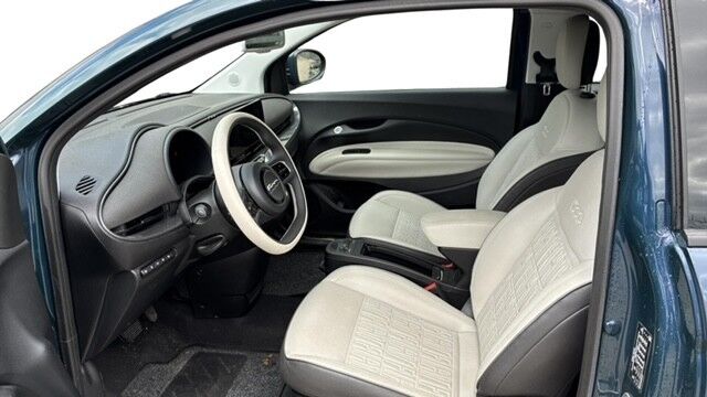 Fiat 500e 42 la Prima by Bocelli Cabrio 2d