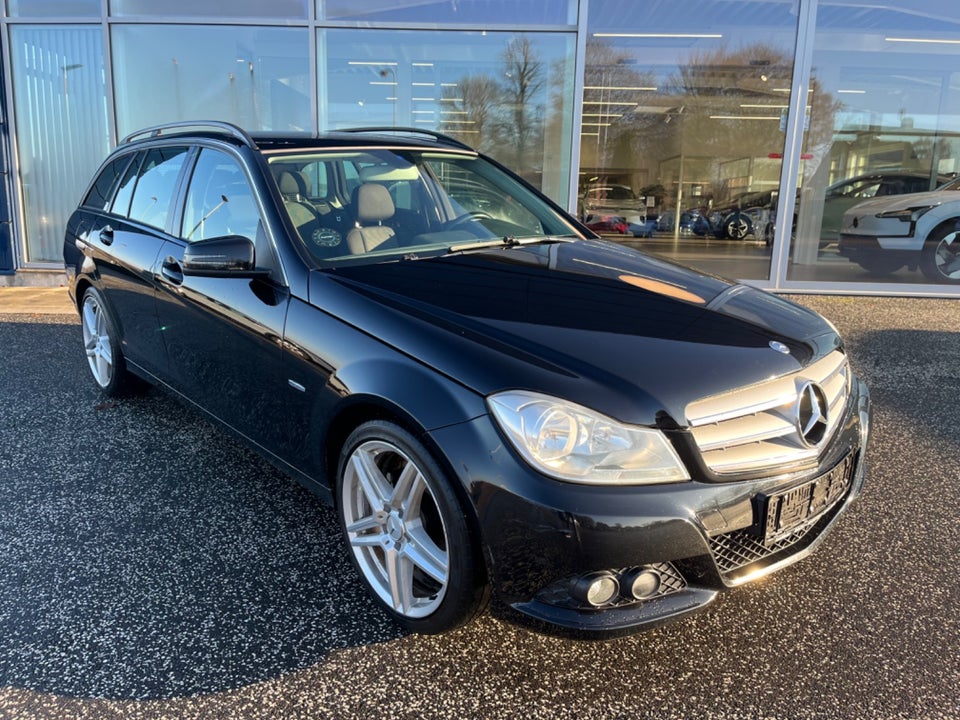 Mercedes C200 2,2 CDi stc. BE 5d