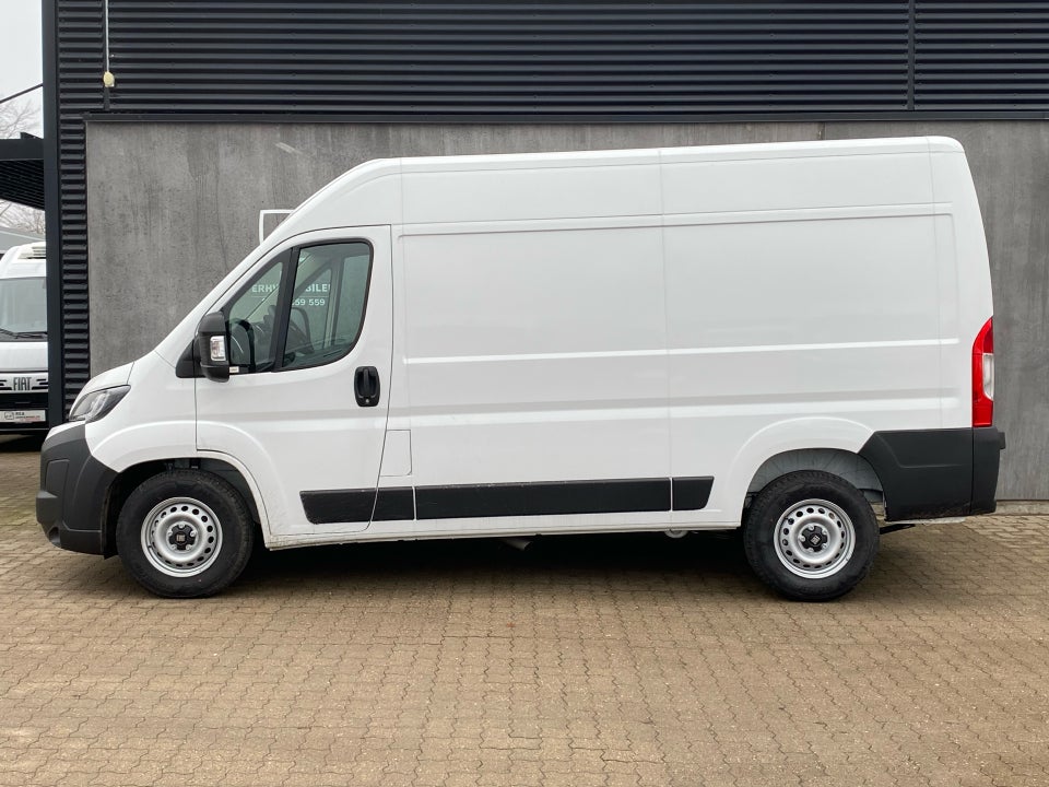 Fiat Ducato 35 Maxi 2,2 MJT 180 Kassevogn L2H2 Pro aut.