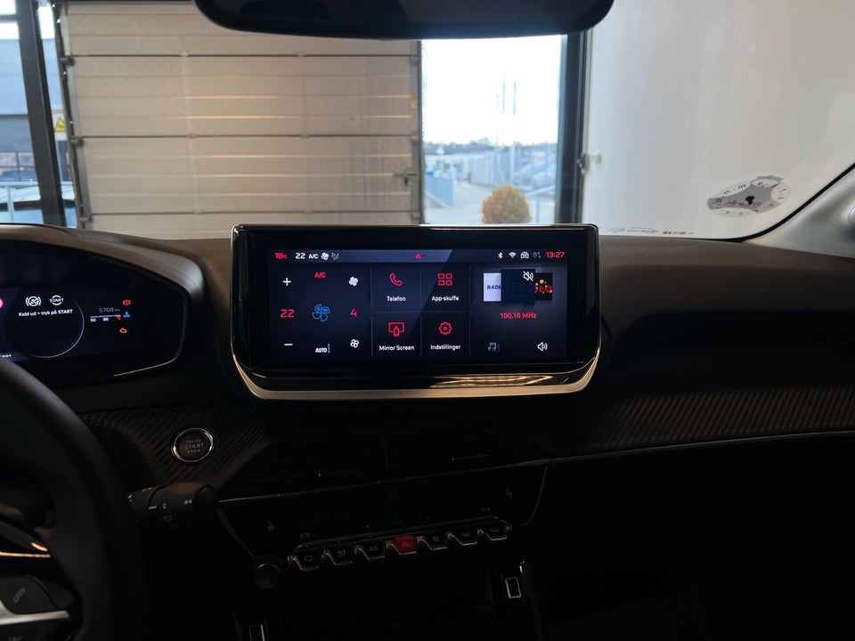 Peugeot 208 1,2 PureTech 100 Allure 5d