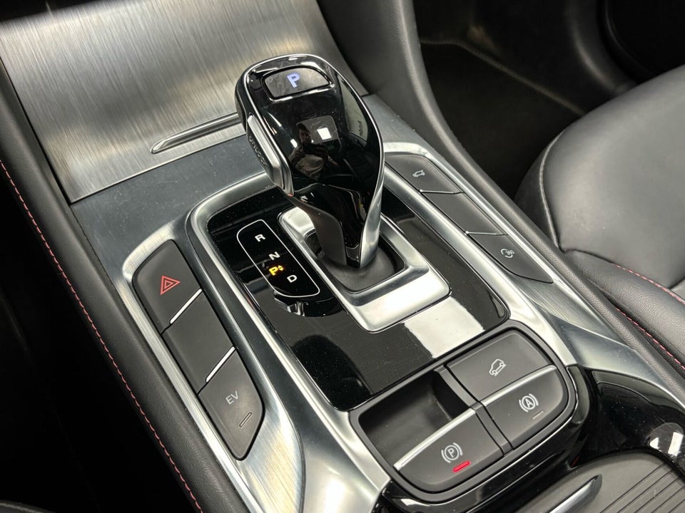 MG EHS 1,5 PHEV Luxury 5d