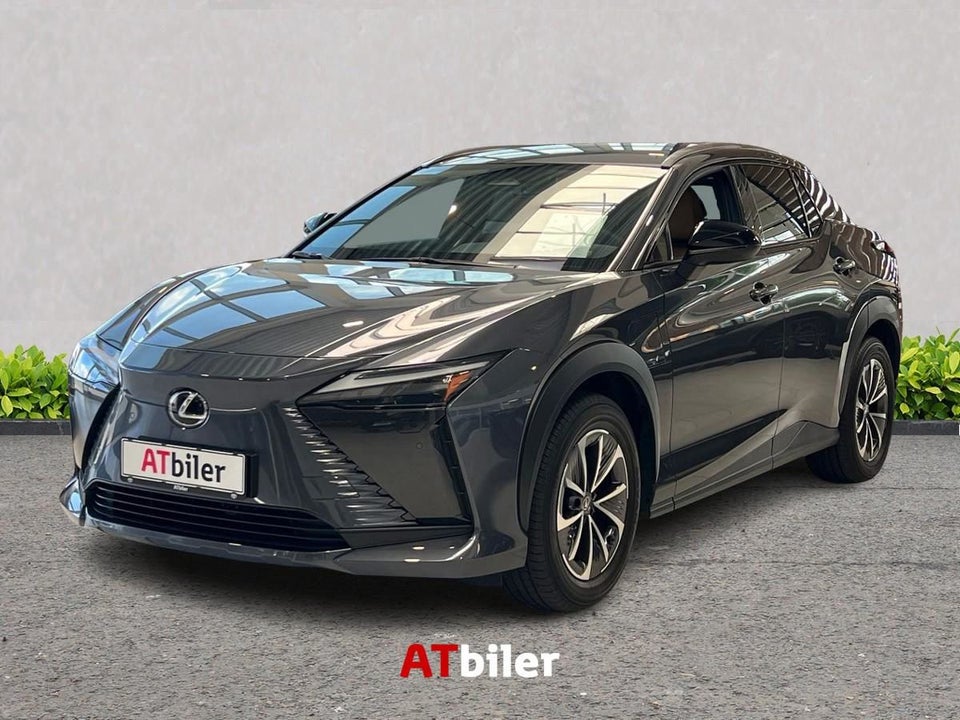 Lexus RZ450e Executive 5d