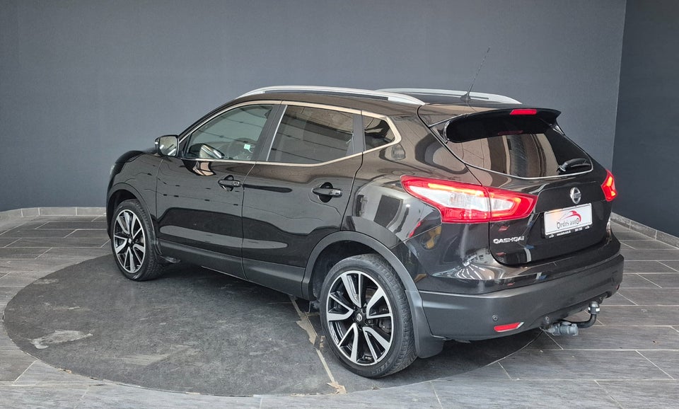 Nissan Qashqai 1,2 Dig-T 115 Tekna 5d