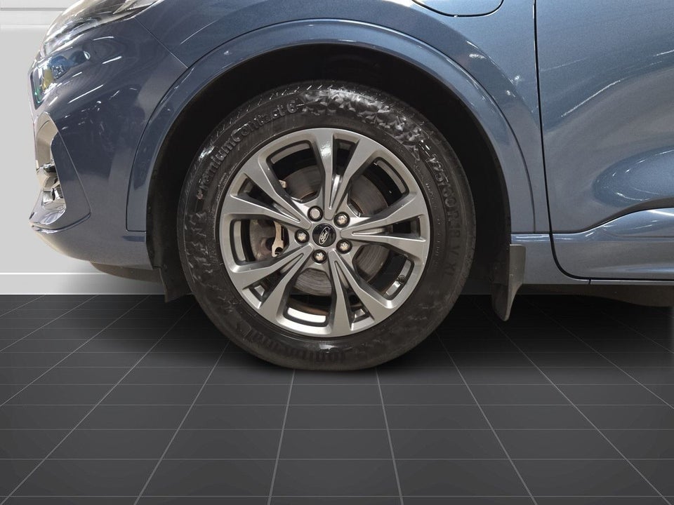 Ford Kuga 2,5 PHEV ST-Line X CVT 5d