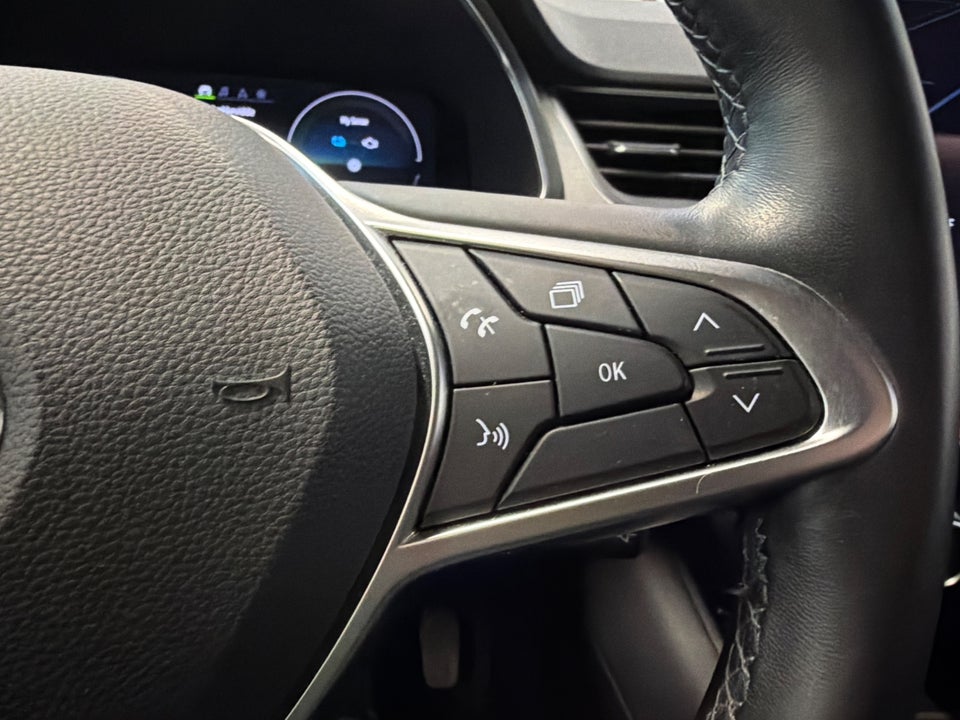 Renault Captur 1,6 E-Tech Intens 5d