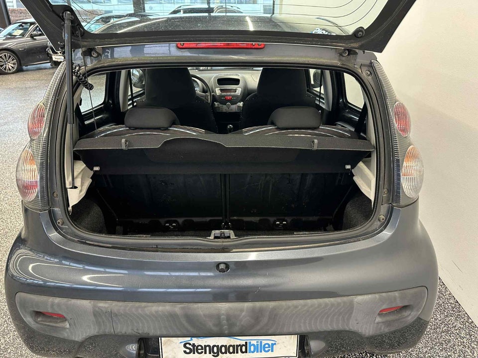 Citroën C1 1,0i Exclusive 5d