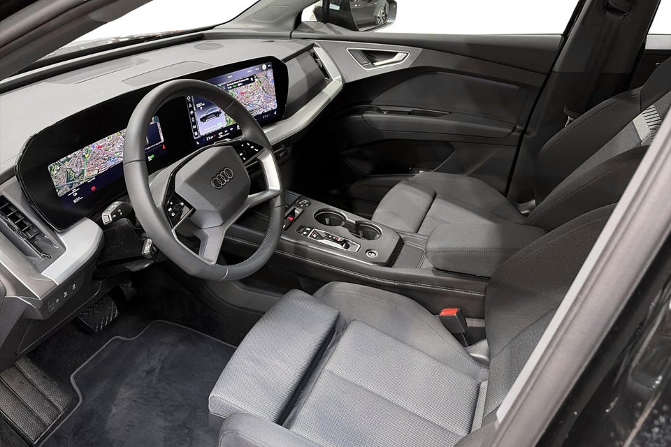 Audi Q4 e-tron performance 5d