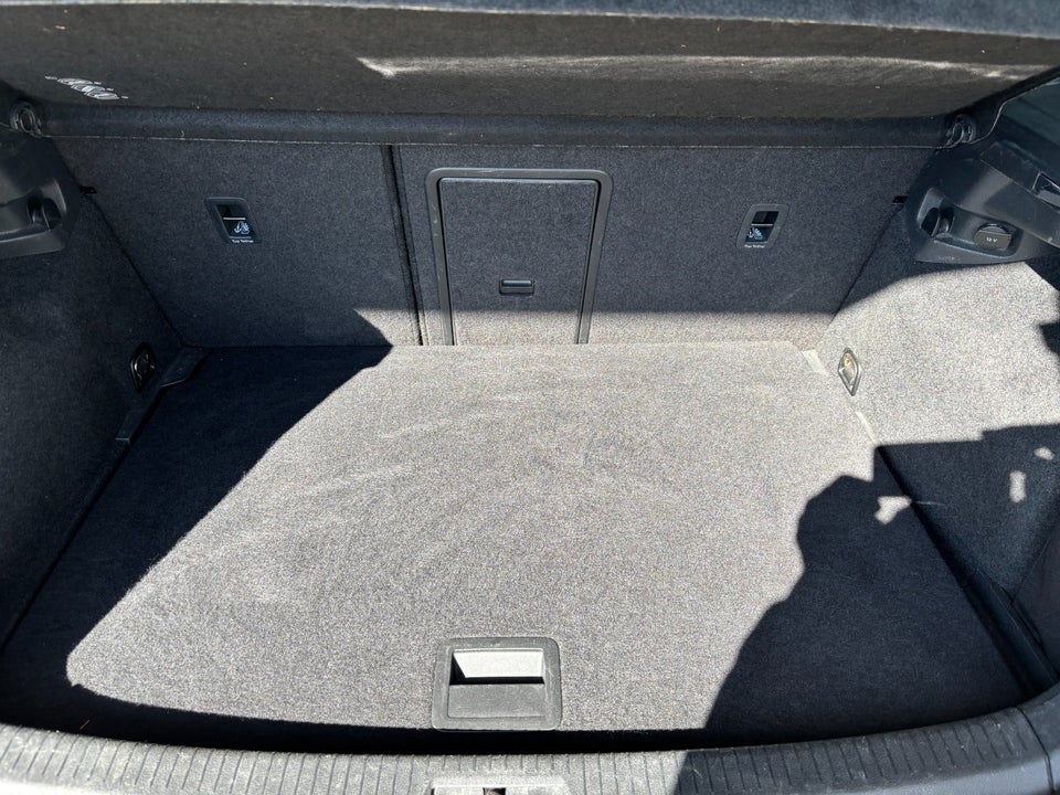 VW Golf VII 1,4 TSi 125 Comfortline DSG 5d