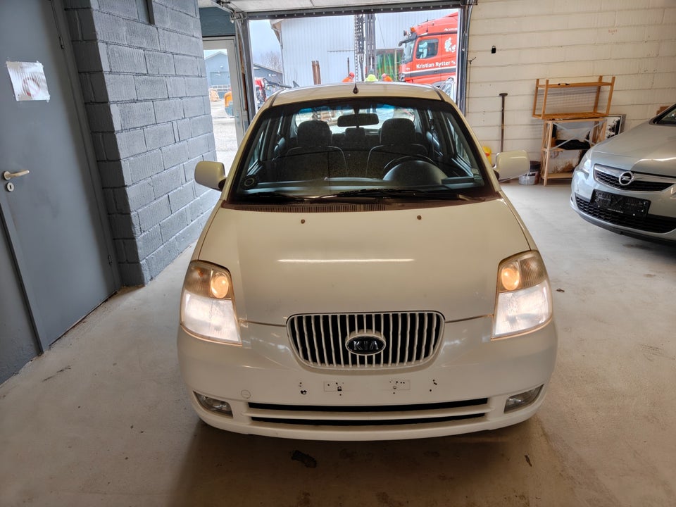 Kia Picanto 1,1 EX 5d