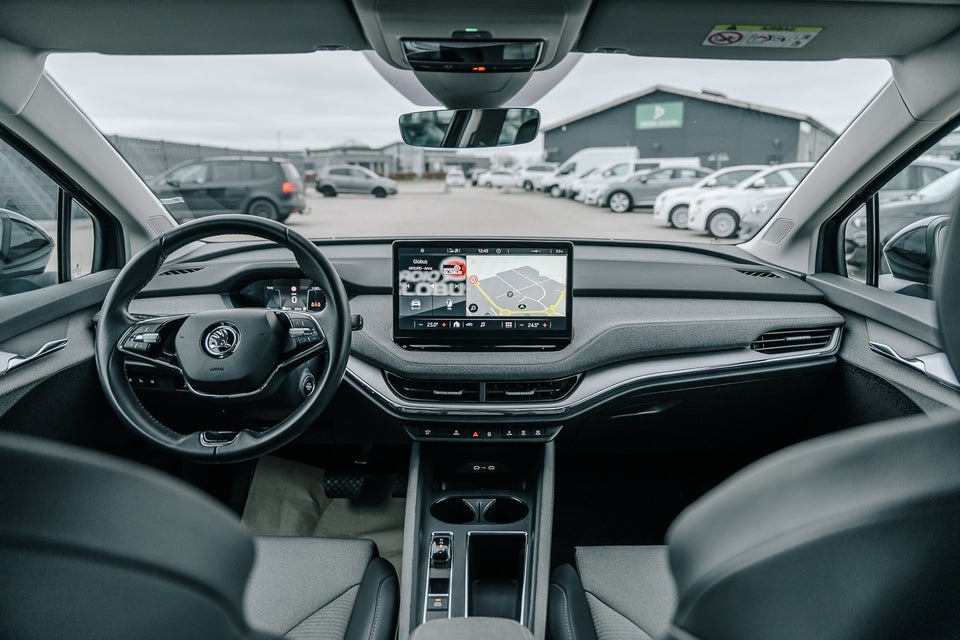 Skoda Enyaq 60 iV Loft 5d