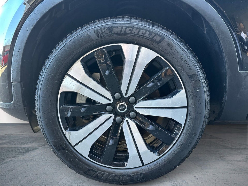 Volvo XC40 P6 ReCharge Plus 5d