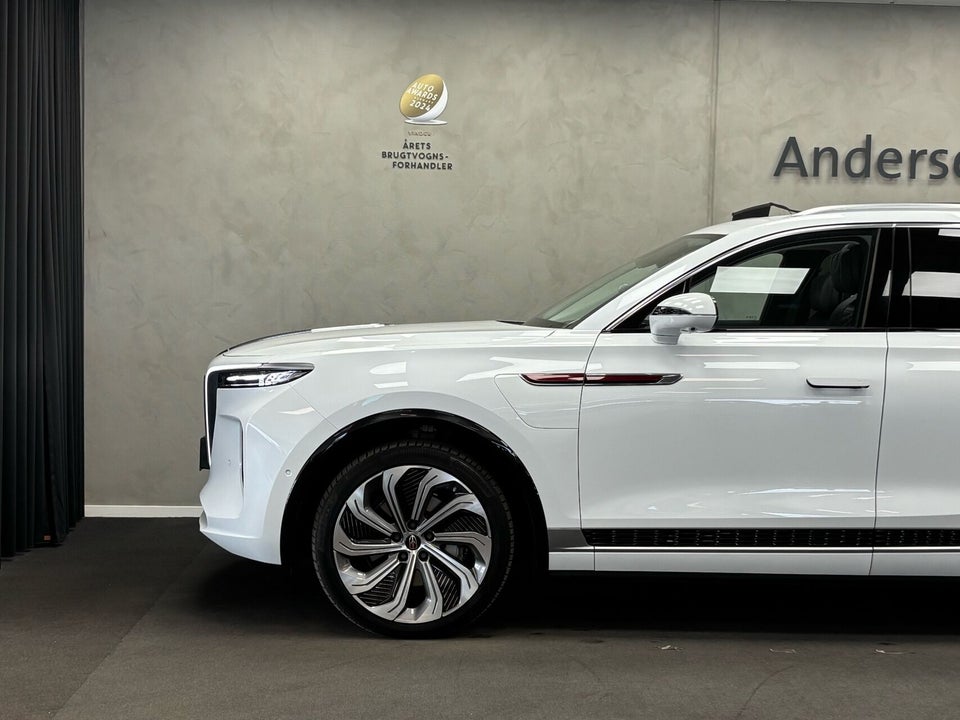 Hongqi E-HS9 120 Exclusive+ 5d