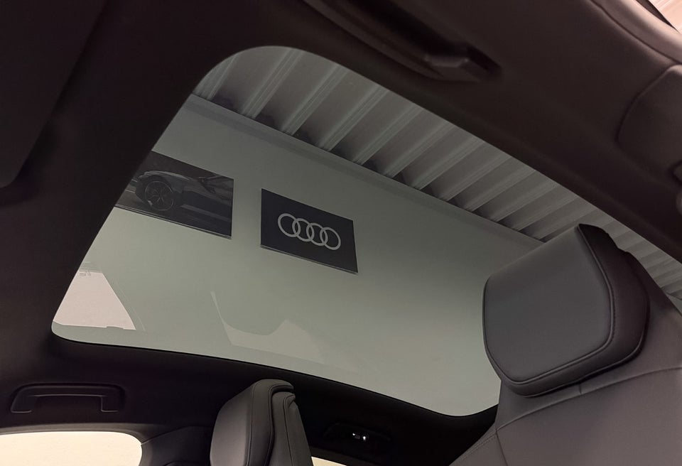 Audi e-tron GT quattro 4d