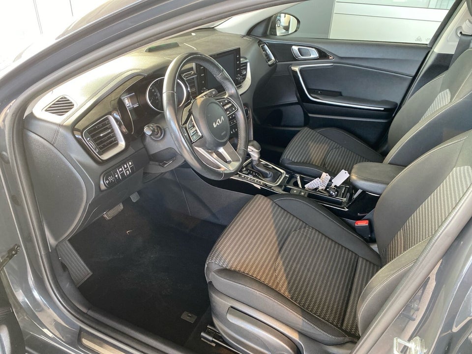 Kia Ceed 1,6 PHEV Prestige SW DCT 5d