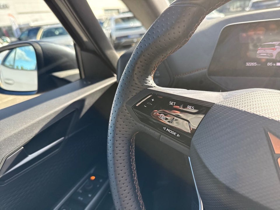 Cupra Born 58  5d