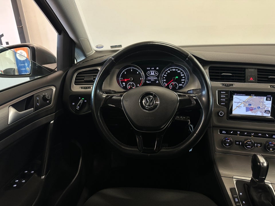 VW Golf VII 2,0 TDi 150 Comfortline DSG BMT 5d