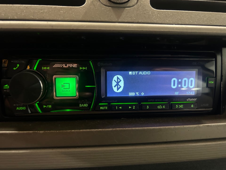 Citroën Grand C4 Picasso 2,0 HDi 138 VTR E6G 7prs 5d