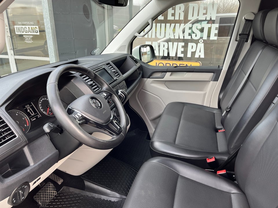 VW Transporter 2,0 TDi 204 Kassevogn DSG lang