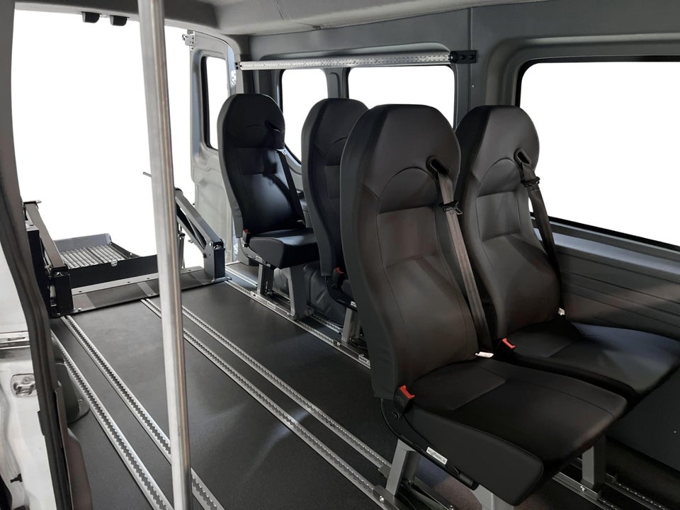 Ford E-Transit 350 L3 Kombi 68 Trend H2 RWD