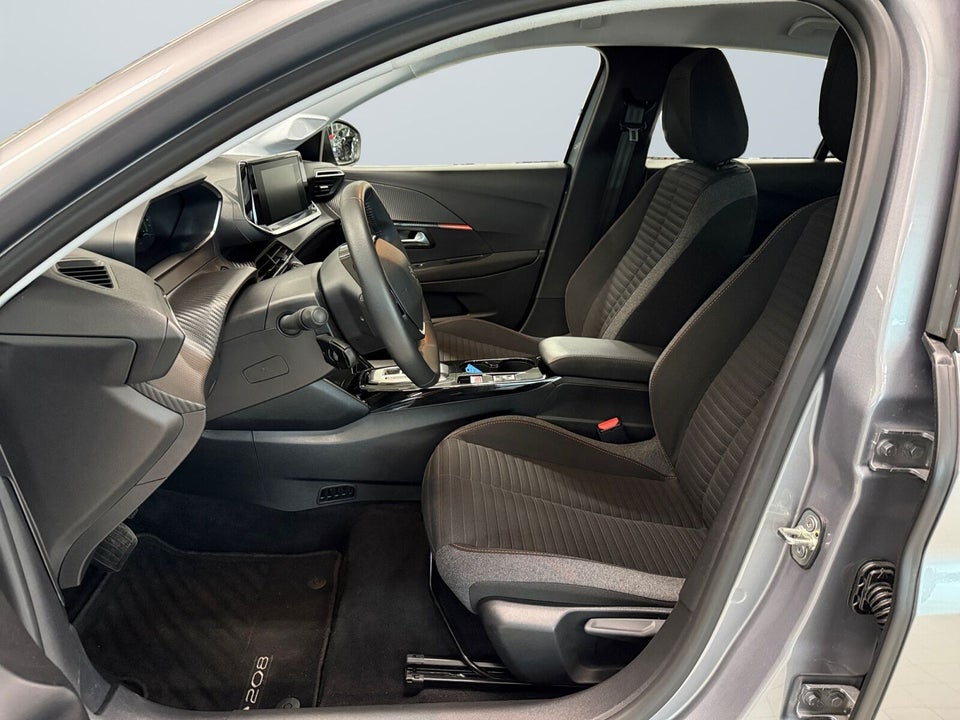 Peugeot e-208 50 Active Pack 5d