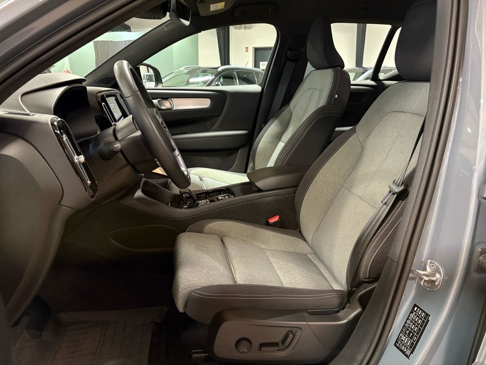 Volvo XC40 1,5 T5 ReCharge Plus Dark aut. 5d