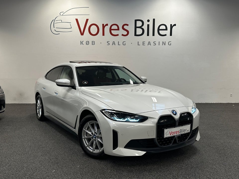 BMW i4 eDrive40 Charged 5d