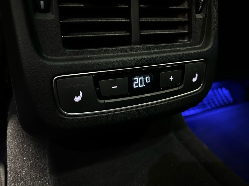 Audi e-tron GT quattro 4d