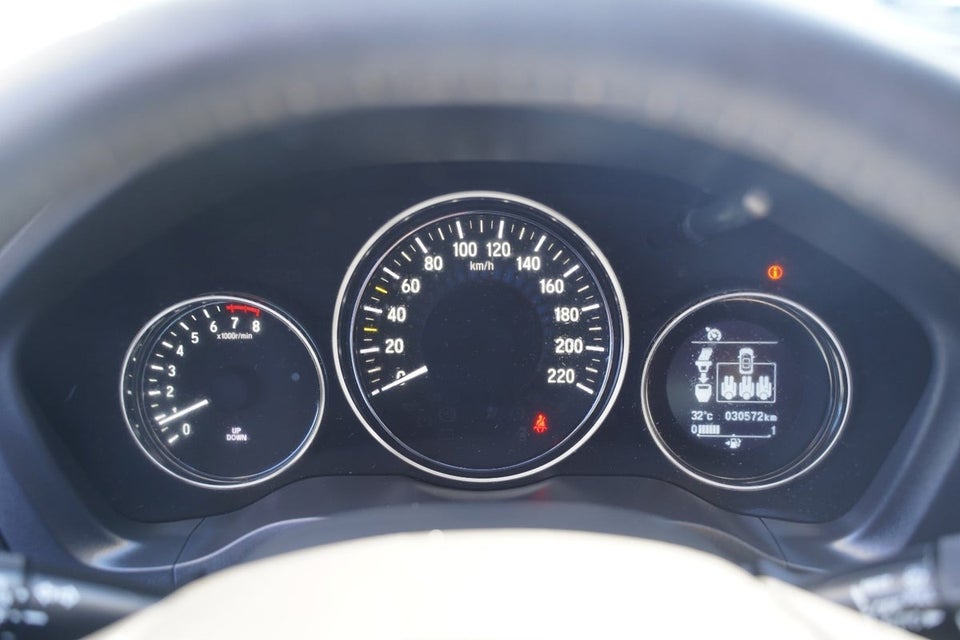 Honda HR-V 1,5 i-VTEC Elegance 5d