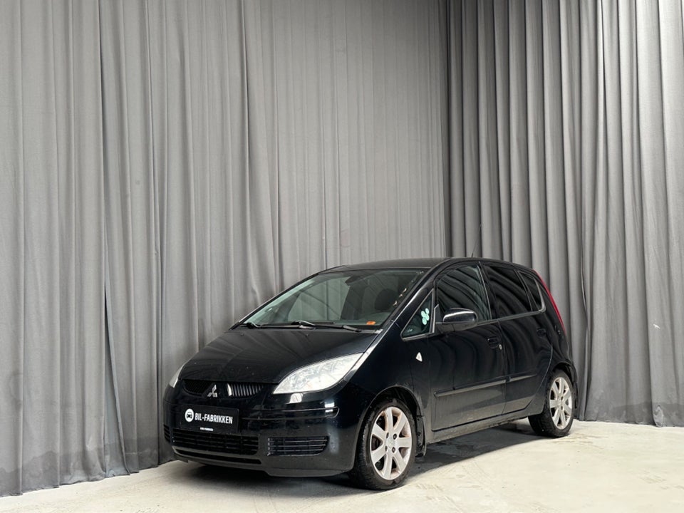 Mitsubishi Colt 1,3 Cash 5d