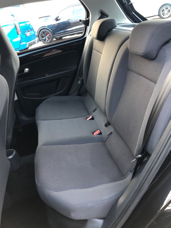 VW Up! 1,0 60 High Up! BMT 5d