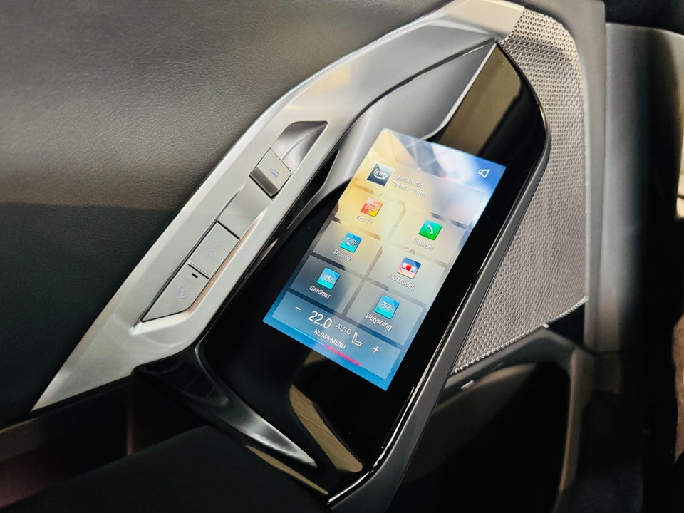 BMW i7 eDrive50 M-Sport 4d